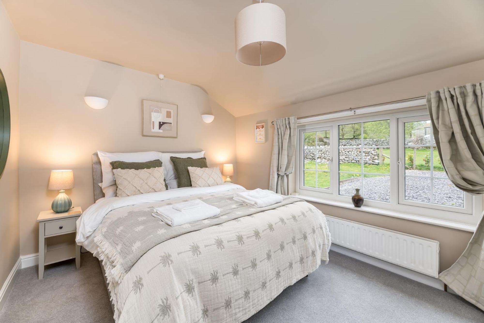 Central Malham, Sleeps 2, Private Hot Tub, Yoga Studio Exterior foto